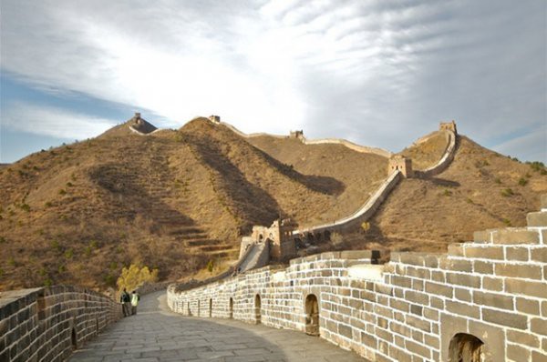 En b�y�k yap� 13,170 millik uzunlu�uyla �in Seddi, d�nyadaki en b�y�k yap� rekoru