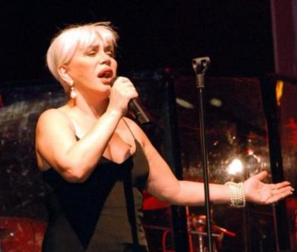 Ege �niversitesi Ziraat Fak�ltesi'nde okudu