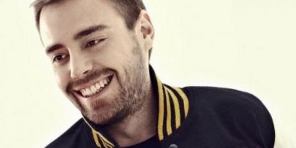 Beykent �niversitesi Oyunculuk B�l�m�'nde okuyor