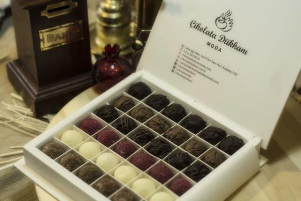 �ikolata D�kkan� 49 TL.