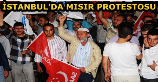 stanbul da Msr protestosu
