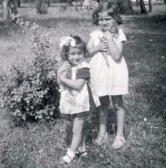 AJDA VE SEMRAMS PEKKAN KARDELER