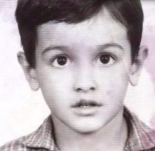 Trkiye'nin en bilinen isimlerinin bilinmeyen ocukluk fotoraflarn grnce deiime ok aracaksnz...