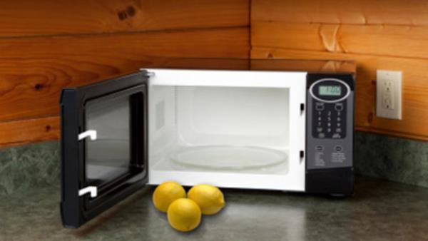 Limon gibi asitli meyveleri daha sulu hale getirmek iin mikrodalga frnda 15-20 saniye stmanz yeterli.