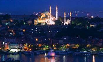 Blmede, zerinde eski yaz olan bir not varm. Uzmanlara inceletilen kadn orijinal olduu belgelenmi. Bu kat paras bizzat Mimar Sinan'n imzasn tayan bir mektupmu. Mektupta yazlanlar gnmz Trkesine tercme ettirilince ortaya syle bir metin km