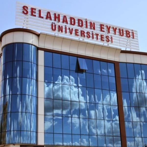 Selahaddin Eyyubi niversitesi  <br>lk 100&#8217;e ayda 5 bin TL, 101- bine 2 bin TL, bin-3 bine 500 TL.