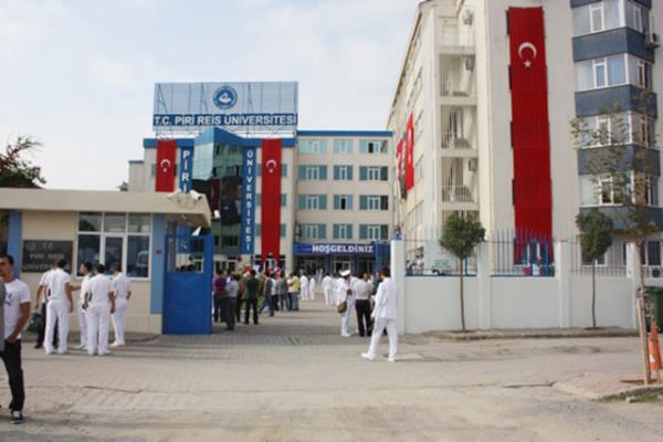 Piri Reis: TM-1 ve MF-4&#8217;te ilk 10 bine girenlere bin TL.