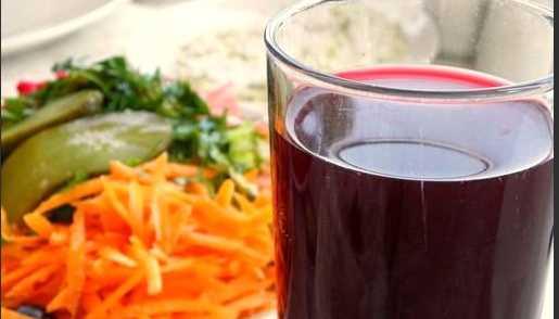 algam ok zengin bir potasyum kayna olmakla beraber bu zellii sayesinde yksek tansiyon hastalarna tavsiye edilmektedir. nk algamda bulunan potasyumun tansiyon drc ve dengeleyici zellii bulunmaktadr. Ancak dk tansiyon rahatszl bulunan kiilerin algam kontroll tketmeleri ve algama bal olarak tansiyonlarn daha da drmemeleri gerekir.