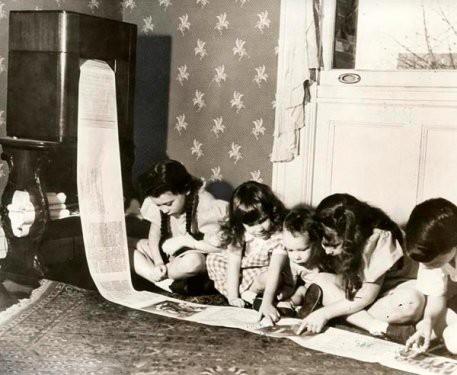 nternetin hzna sahip olmasa da, New York'daki WOR radyo istasyonu okurlarna haberleri bu faks makinesinden geiyordu.