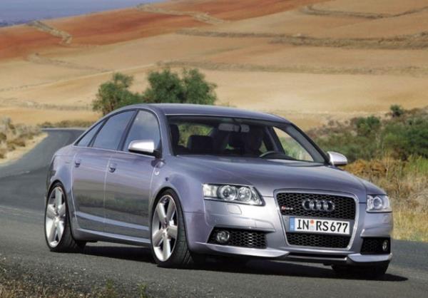 Audi RS6 250 bin Euro