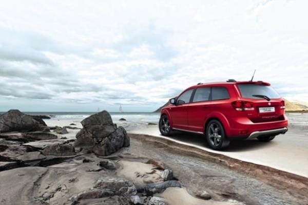 Fiat  <br>  Ayr�ca Freemont modelinde y�lsonuna �zel 60.000 TL’ye 48 ay vadeli y�zde 0,80 faizli kredi se�ene�i bulunuyor.