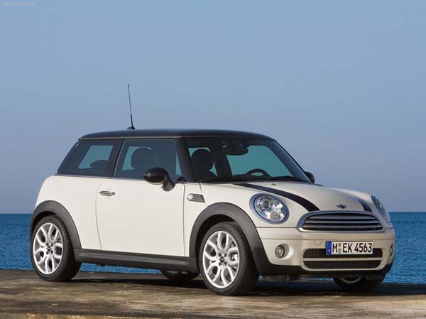 MINI Cooper D <p>Ort. Tketim: 3,8 lt/100 km</p>