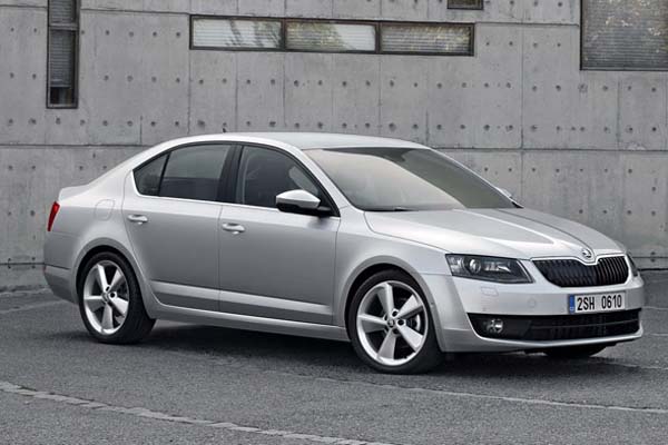 Skoda Octavia 1.6 TDI <p>Ort. Tketim: 3,8 lt/100 km (DSG:3,9 LT/100 km)</p>