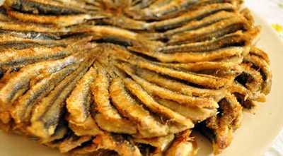 Lezzetli balklar iin... <br>Balk kzartma yann iine krmzbiber serperseniz hem bala deiik bir lezzet vermi hem de baln rengini parlak yapm olursunuz.