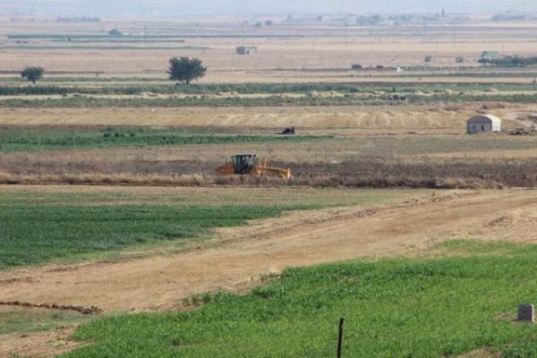 ki kentte &#8216;zel gvenlik blgeleri&#8217;nin belirlenmesinde, Tunceli karayolunda terr rgt PKK&#8217;nn gerekletirdii eylemlerle Ar&#8217;da jandarma karakoluna ynelik 2 askerin ehit olduu bombal saldrnn etkisi olduu renildi.