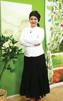 O an yle anlatmt Grpnar bir rportajnda "Drdnc kez Umre'ye gittim. Daha nce bam kapatma niyetim yoktu. imden dolay byle bir ey yapamayacam dnyordum. Kabe&#8217;de namaz klarken iime bir ses geldi &#8216;imdeki ses kapanmalsn&#8217; dedi."