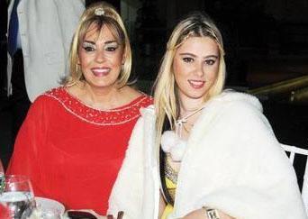 Trbanl olduu iin kimsenin kendisine i vermediini syleyen Nazr "ekmek paras iin" ban at. Nazr tam 20 yl sonra bandaki rty kard.