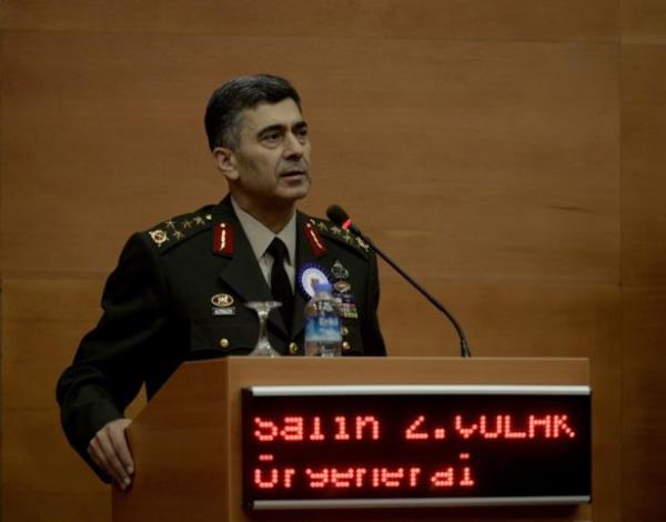 30 Austos 2005 tarihinde Tmgenerallie terfi ederek K.K.Personel Bakanl grevine atanm ve 2006 ylna kadar bu grevde bulunmutur.2006 ylnda Genelkurmay Genel Sekreterlii grevine atanan Tmg. Salih Zeki OLAK BAYAN Melek OLAK ile evlidir ve iki ocuk babasdr.