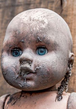 Kyller cesedi gmp oyuncak bebei atyor. te ne oluyorsa bunun zerine oluyor.