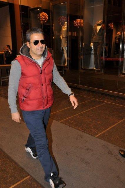 Diziden blm bana 40 bin TL kazanaca renilen Emrah&#8217;n piyasa fiyatn yksek tutmak iin ses karmad ne srld.