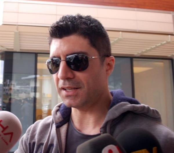 PARA BASIYOR<br>    Son oynad dizide blm bana 96 bin TL alan zcan Deniz para basyor.