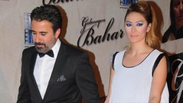 ARA N 120 BN TL DED  <br>  nl arkc, bir yl nce evlendii eine fiyat yaklak 120 bin TL olan BMW 218i marka otomobil hediye etti. iftin getiimiz aylarda Elyasaadn verdikleri bir erkek ocuklar dnyaya gelmiti.