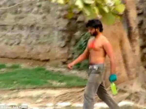 Mhendislik rencisi olduu ortaya kan gen, 20 metrelik duvarn arkasndaki kaplanlarn bulunduu blme geti.