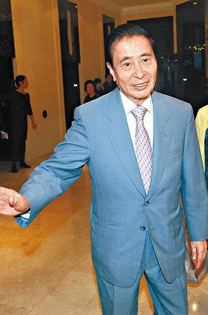 35) Lee Shau Kee / eitli Sektrler 19.6 milyar dolar