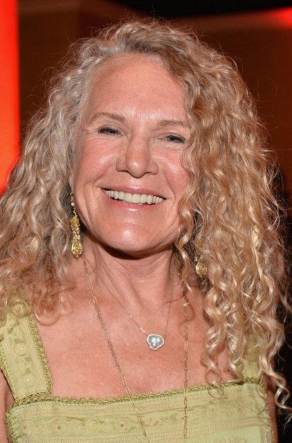 9. Christy Walton - Wal Mart 36.7 milyar dolar