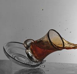 Ar yresinde ki genler, evlenme alarna geldiklerinde ebeveynleri bunu fark etsin diye, olur olmaz bardak ve anak krarlarm.