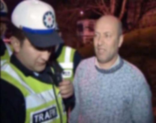 <p><b>-Ceza bitince src belgemi alabiliyor muyum? </b></p>    Ceza bitiminde ehliyetinizi alabilmek iin gemi borlarnz sfrlamanz gerekiyor. Vergi dairesinden hibir borcu yoktur belgesiyle emniyete bavurmanz yeterli.