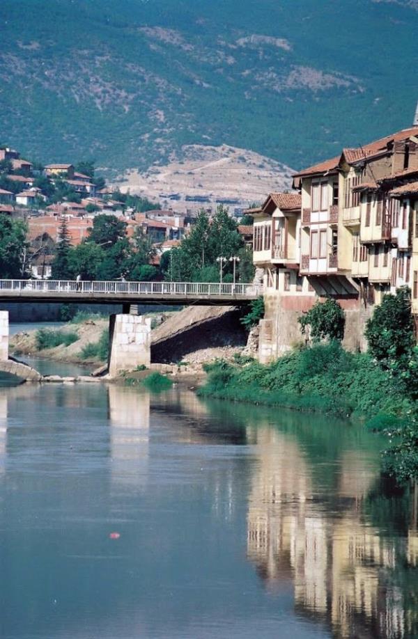 1989-  Yeil Irmak, Amasya