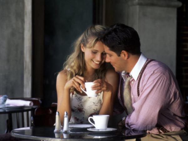 Bakalar hakknda dedikodu yapp sizin grnz almaya alrlar.