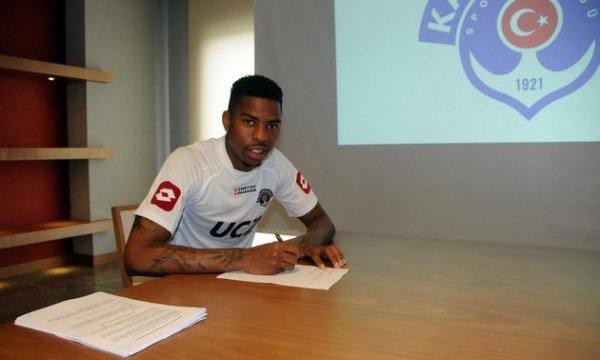 <p><b>RYAN DONK</b></p>  BRUGGE'DAN KASIMPAA'YA