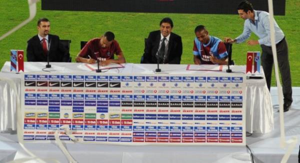 <p><b>FLORENT MALOUDA</b></p>  CHELSEA'DEN TRABZONSPOR'A