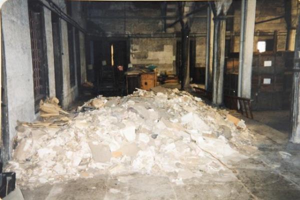 Uur nal, restorasyon blmnde tarihi belgelerin ve defterlerin tamiratlarnn yapldn kaydetti.