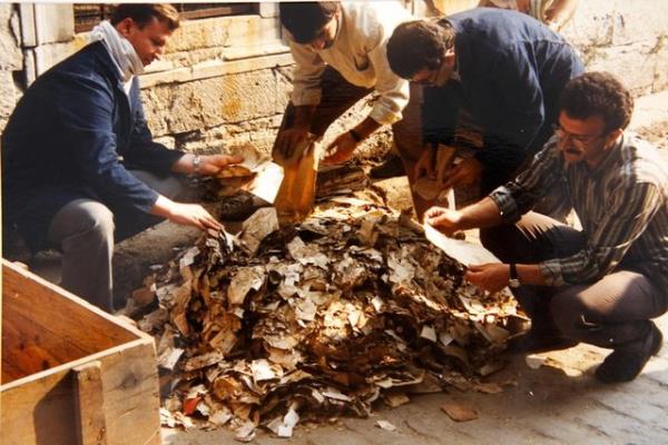 nal, bundan sonra da sayy peyderpey arttrarak tarihi evrak tamir etme konusunda her geen gn hzlanmaya gayret gstereceklerinin altn izdi.