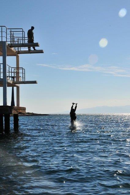 Da Komando Okulu ve Eitim Merkezi Komutanl bnyesinde 28 hafta sren Komando htisas Kursu'nun ilk aamas olan 'Derin kar ve iddetli souklarda komando harekat' Isparta Davraz'da yapld.