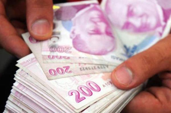 Hkmet ile Memur-Sen 2016 yl zamm iin yzde 6+5&#8217;te anlanca maa hesaplar balad.