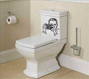 Sranzda, mutfak lavabosunda, market arabalarnda, cep telefonunda, restoran mensnde ve ATM'lerde lozetlerden daha fazla bakteri bulunur