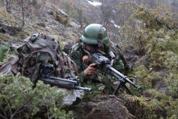 Kayseri 1. Komando Tugay Komutanl ve Bolu 2. Komando Tugay Komutanl bnyesindeki zel eitimli komandolar, terr rgt PKK ile mcadele iin dou illerinde grevlendirildi.