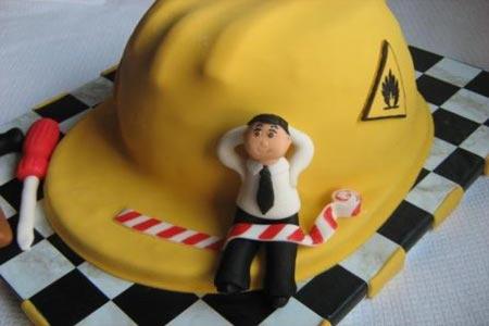 Sivil savunma uzmanlarna 42 lira.