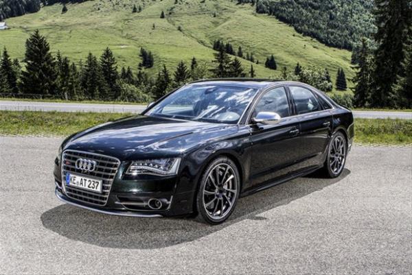 Audi-S8