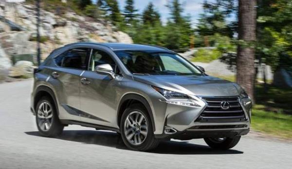 <p>LEXUS NX</p>  <p>Farkl duruuyla 2014 ylndan beri piyasada olan NX yeni modeliyle sezona hazr. </p>