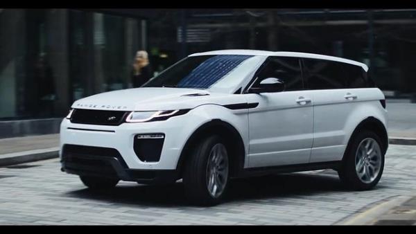 <p>RANGE ROVER EVOQUE </p>  <p>2011'den bu yana deien tasarmyla grnm gncellenen Evoque, yeni sezonda yollarda. </p>