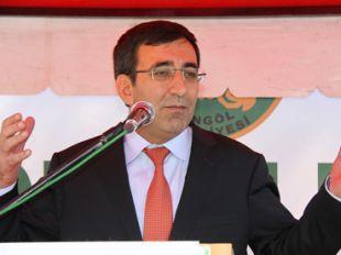 Cevdet YILMAZ<br>    Orta Dou Teknik niversitesi Kamu Ynetimi Blm