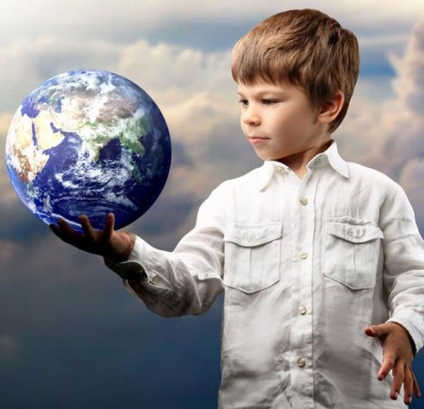 temel duygular ile doduunu ve kskanlk, sevgi, sululuk gibi duygular ise 2 yandan itibaren renmeye baladn sylyor. te uzmanlar ocuklarn duygusal zekalarnn geliimde byk nemi olan anne babalara, u 7 pratik yntemi neriyor: