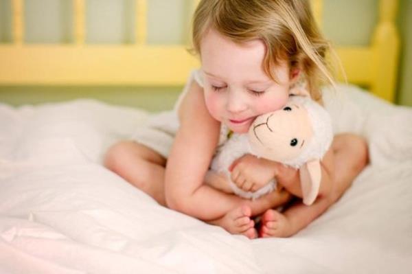 7-Baz anne babalar, ocuklarn zeceklerini dnerek kendi negatif duygularn grmezden gelirler. Ancak kendi gerek duygularnz dile getirmemek sadece ocuunuzun kafasnn karmasna sebep olur. ocuunuzun, sinirlendiinizde fiili olarak ar..