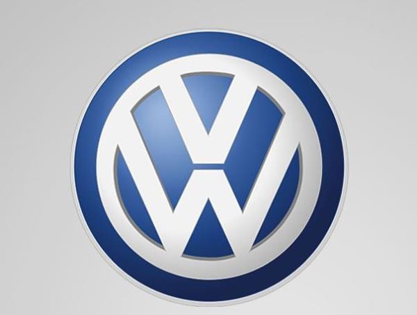 Almanlar'n nde gelen otomobil markalarndan Volkswagen, Almanca'da 'halkn arabas' anlamna geliyor.