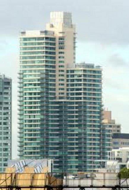 21-The Domain Uzunluu:382 m , Yapm yl:2013